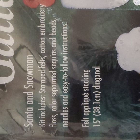 Vtg Bucilla Gallery of Stitches Felt Appliqué Stocking Kit Santa & Snowman 33588 - Picture 3 of 4